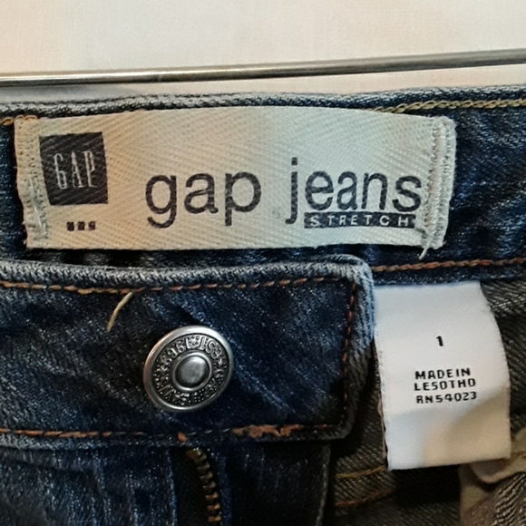 Gap Capri Jeans - Picture 5 of 5